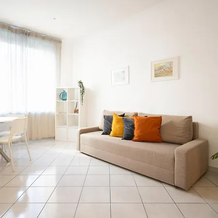 Iv House *