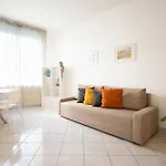 Iv House *