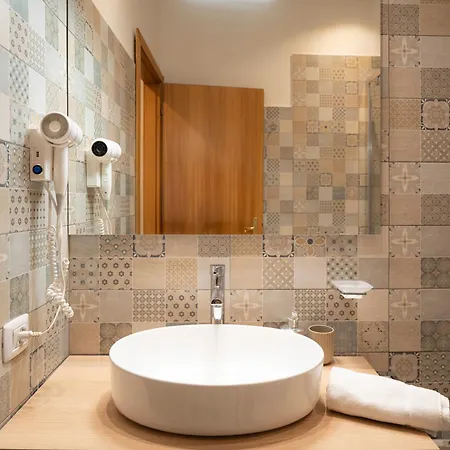 Iv House Roma